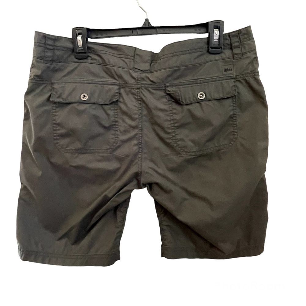 REI Women’s Hunter Green Activewear Shorts - 14 - Picture 2 of 11